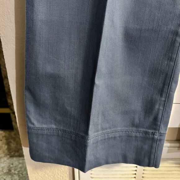 Anthropologie Cassidy Wide Leg High Rise
Belted Pants Blue Size 12 - Picture 8 of 11